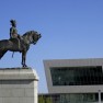 Photograph of the monument to Edward VII outside the Museum of Liverpool